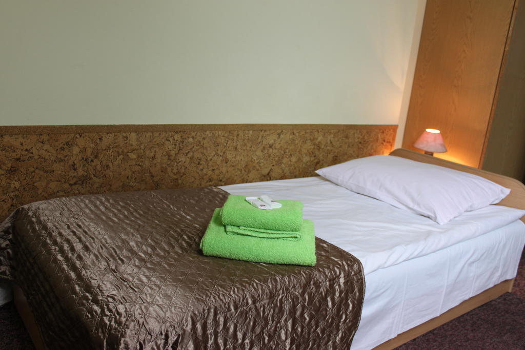 Harmonia Hotell Biała Podlaska Rom bilde